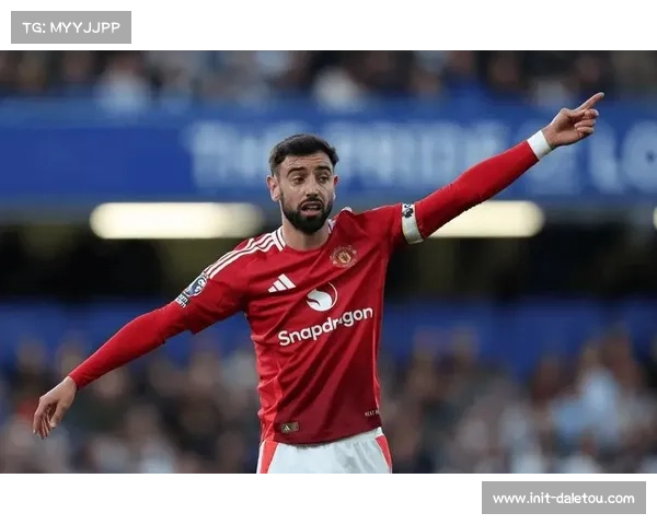 曼联播客携手传奇球员共创足球文化传播新篇章